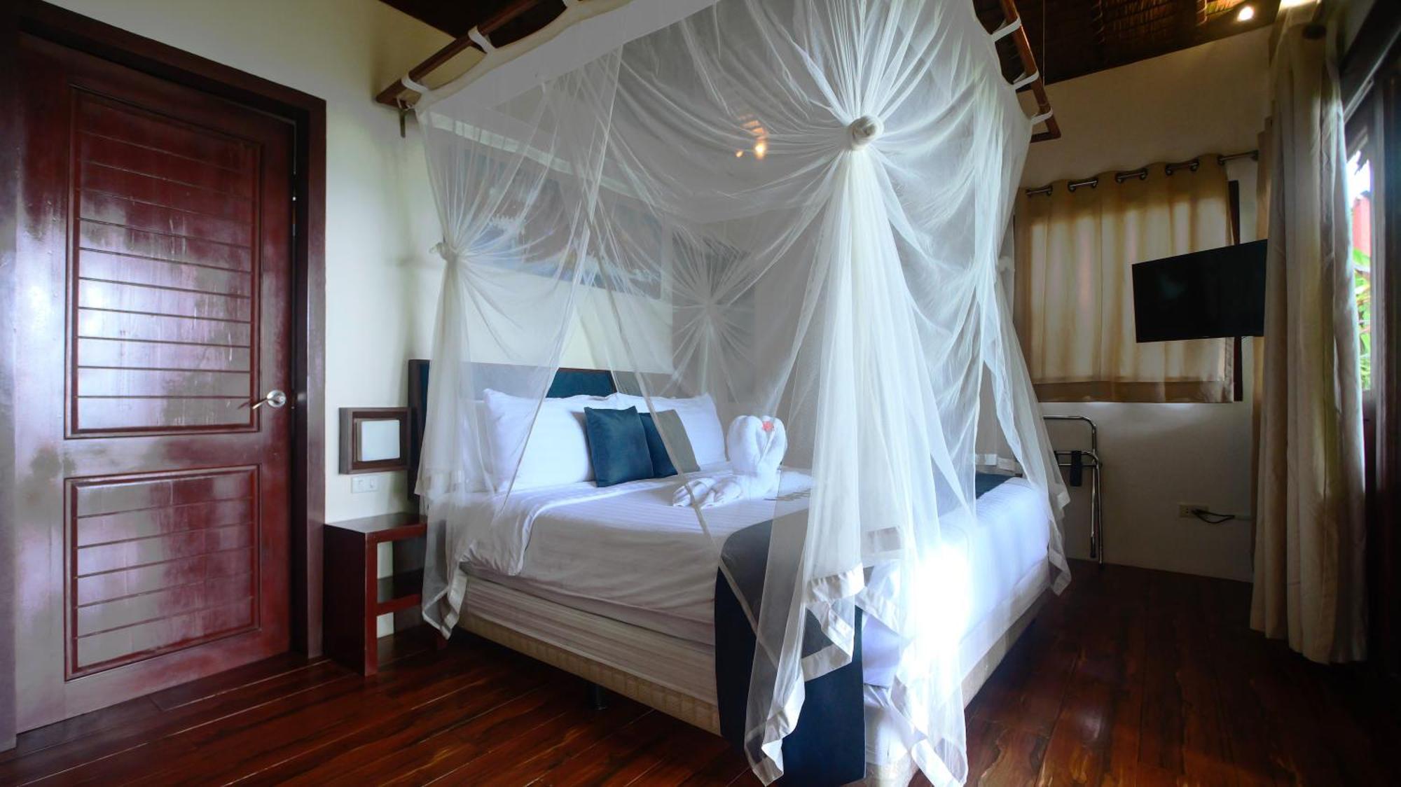 Last Frontier Beach Resort-Adults Only El Nido Eksteriør bilde